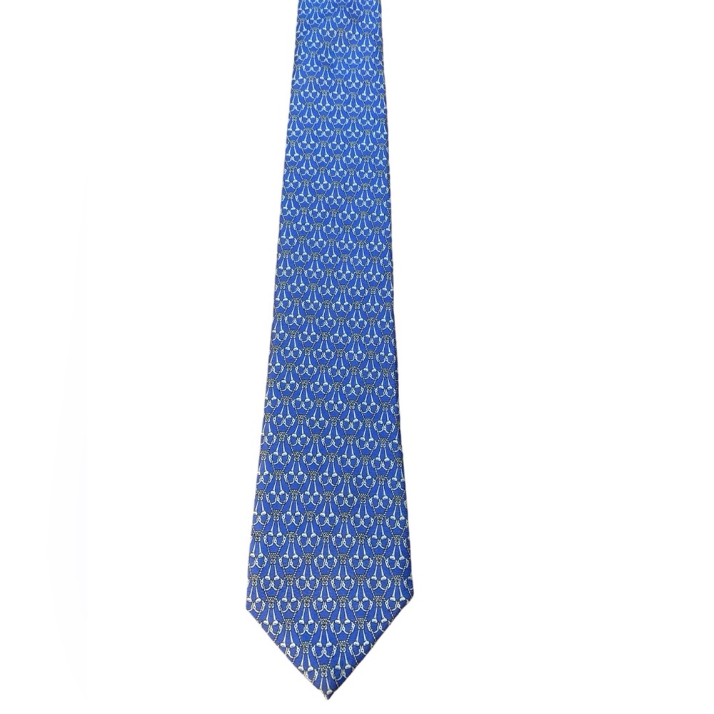 Berkley 100% silk tie. Blue horse bit & rope pattern. Beautiful excellent item